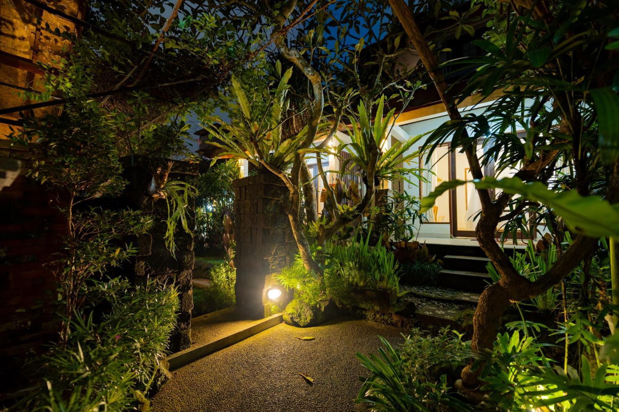 Hotel Desak Putu Putra Hidden Ubud Exterior foto