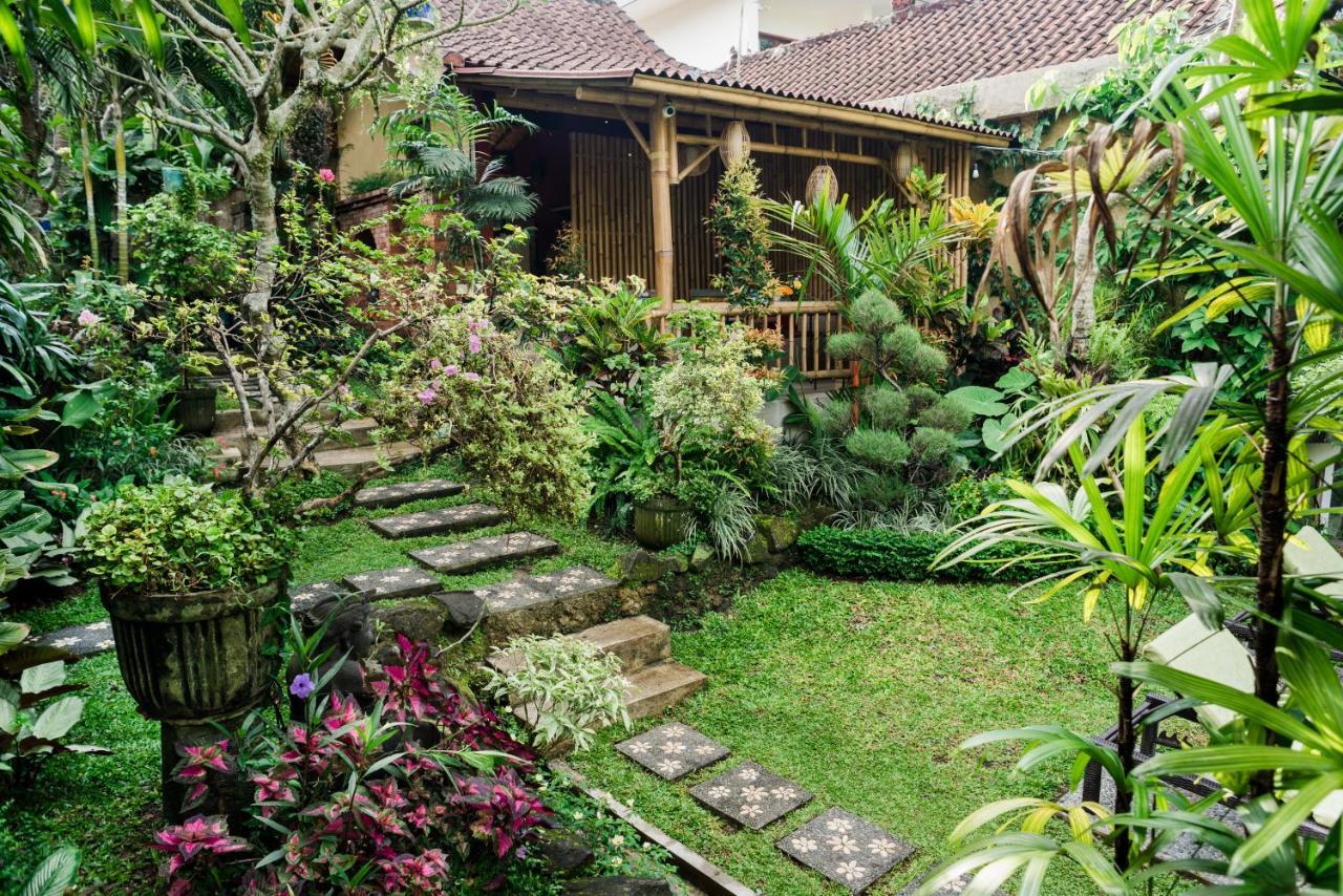 Hotel Desak Putu Putra Hidden Ubud Exterior foto